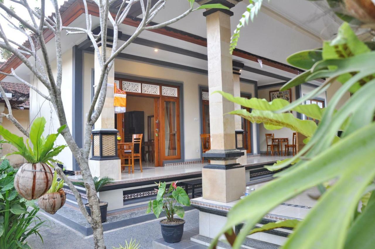 Dunung Sari Homestay Ubud Exterior foto